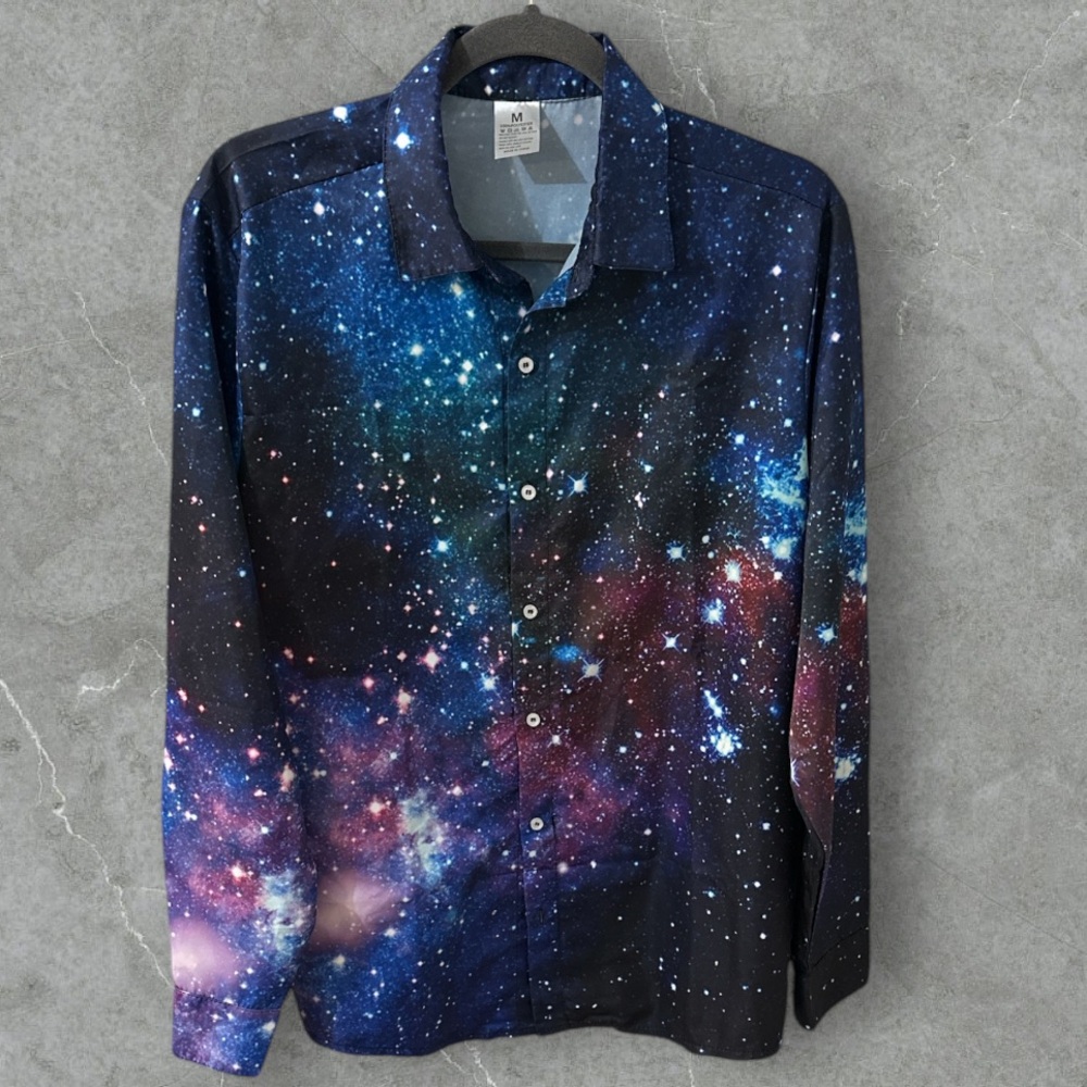 Galaxy print lightweight long sleeve button down shirt size medium